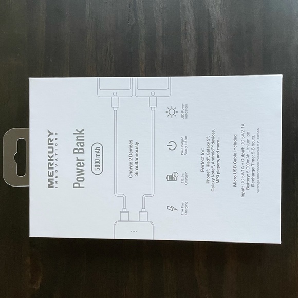 Brand New Merkury Innovations Portable Compact Power Bank 5000mAh Light Purple! - Picture 3 of 3